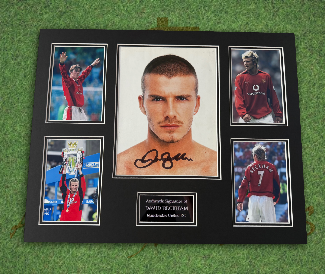 David Beckham Signed Manchester United Display Mount 