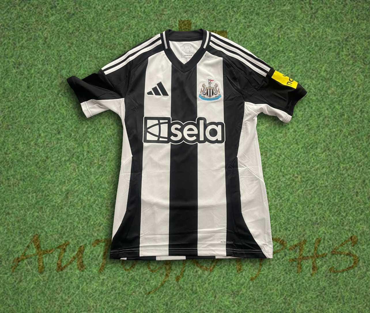 Jacob Murphy Signed Newcastle United 2024/25 Home Shirt Front