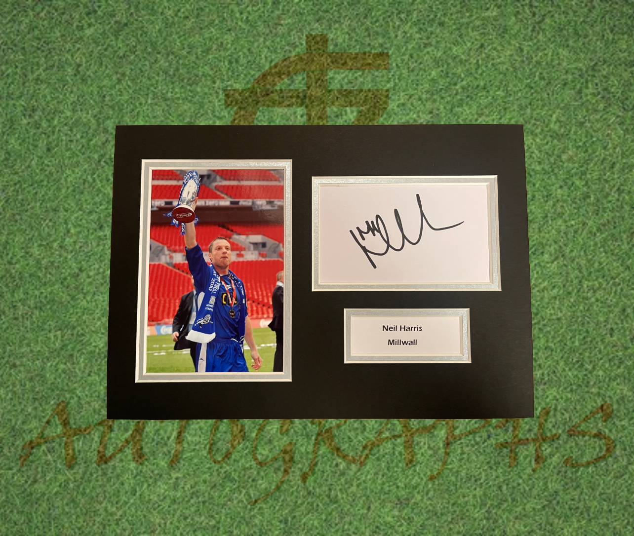 Neil Harris Millwall Football Club Signed Presentation Mount Display-Signed Presentation Display-ZCL Autographs-ZCL Autographs
