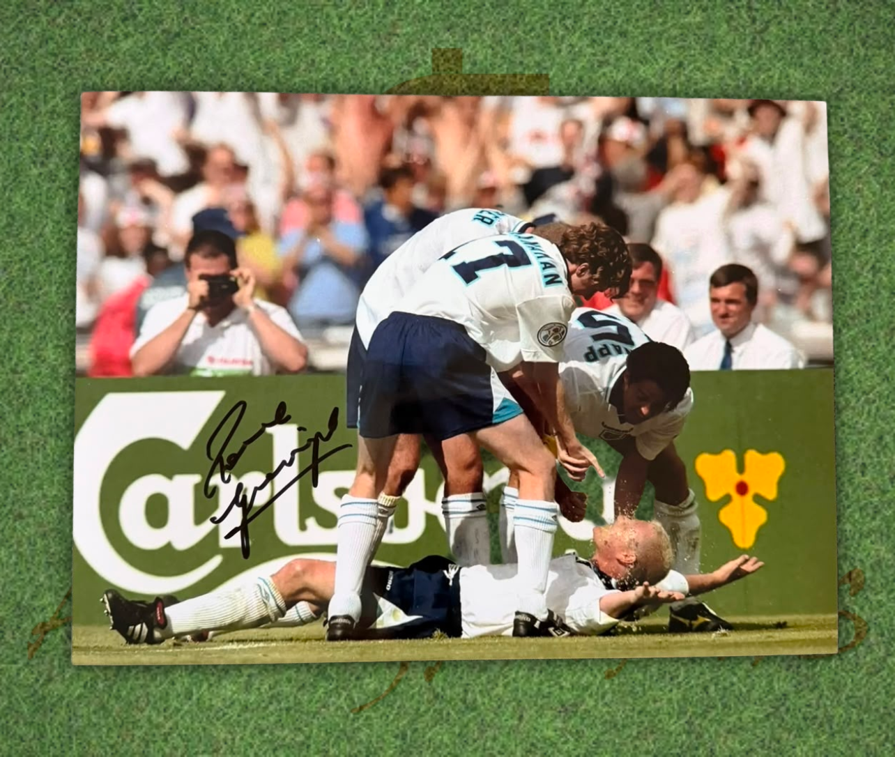 Paul Gascoigne Signed 16x12 England Football Euro 1996 Dentist Chair Photo 2