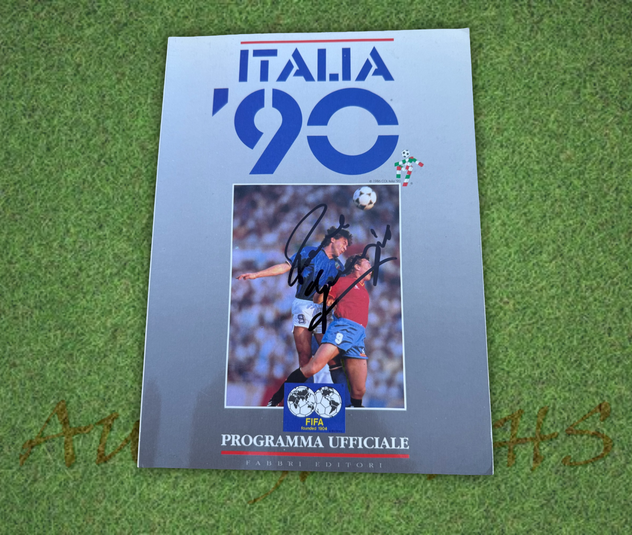 Paul Gazza Gascoigne Signed Programme World Cup Italia 90 1