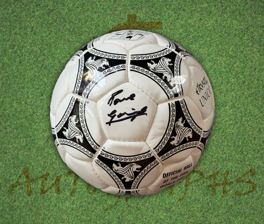 Paul Gazza Gascoigne Signed World Cup Italia 90 Football 1