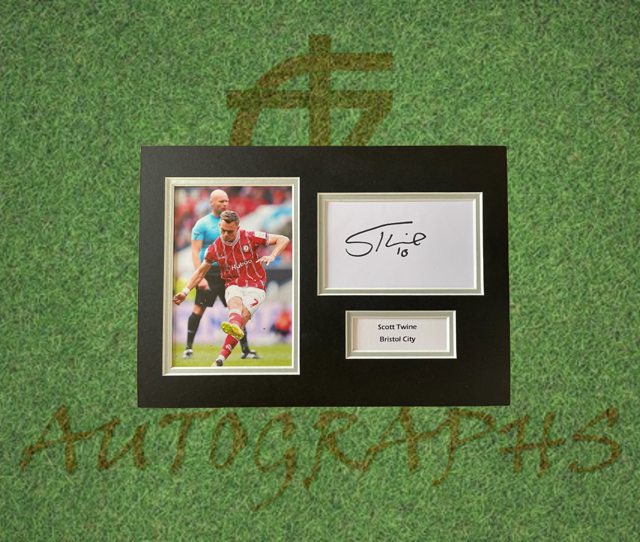 Scott Twine Bristol City Signed Presentation Mount Display-Signed Presentation Display-ZCL Autographs-ZCL Autographs
