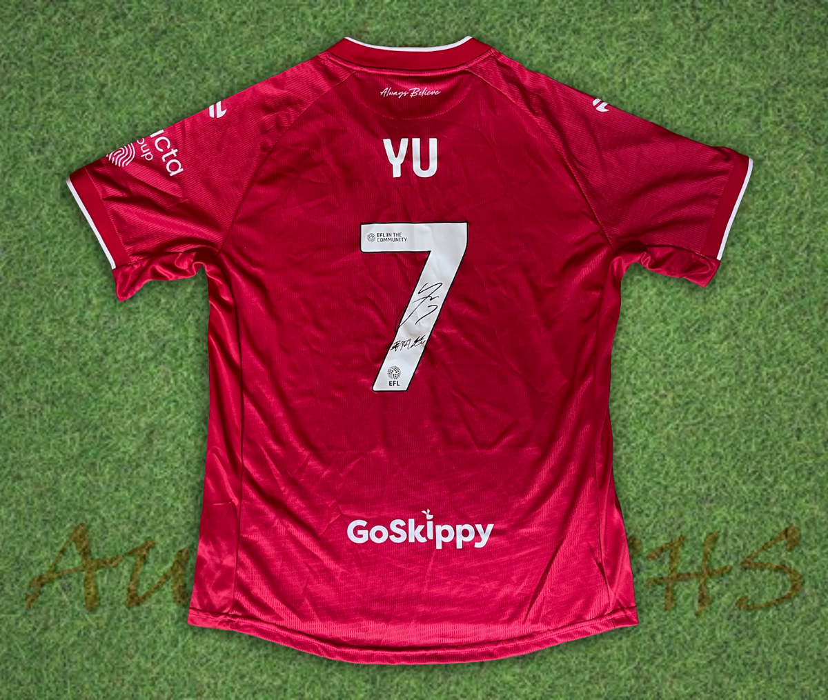 Yu Hirakawa Signed Bristol City 2026/27 Home Shirt 平河悠